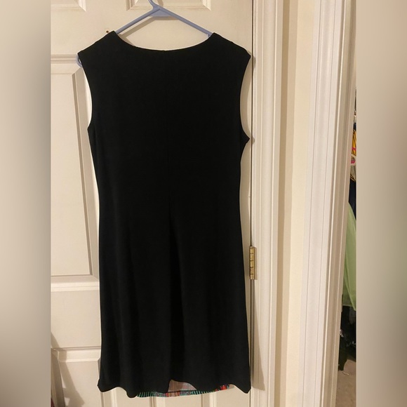 Cute multi color dress - Picture 4 of 4